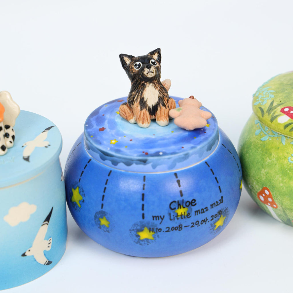 Custom Ceramic Pet Urn Handmade Forget me not pet Urn Cat urn Dog urn Ceramic Cat Jar Ceramic Urn for Ashes Handpainted Cat Urn Keepsake Urn