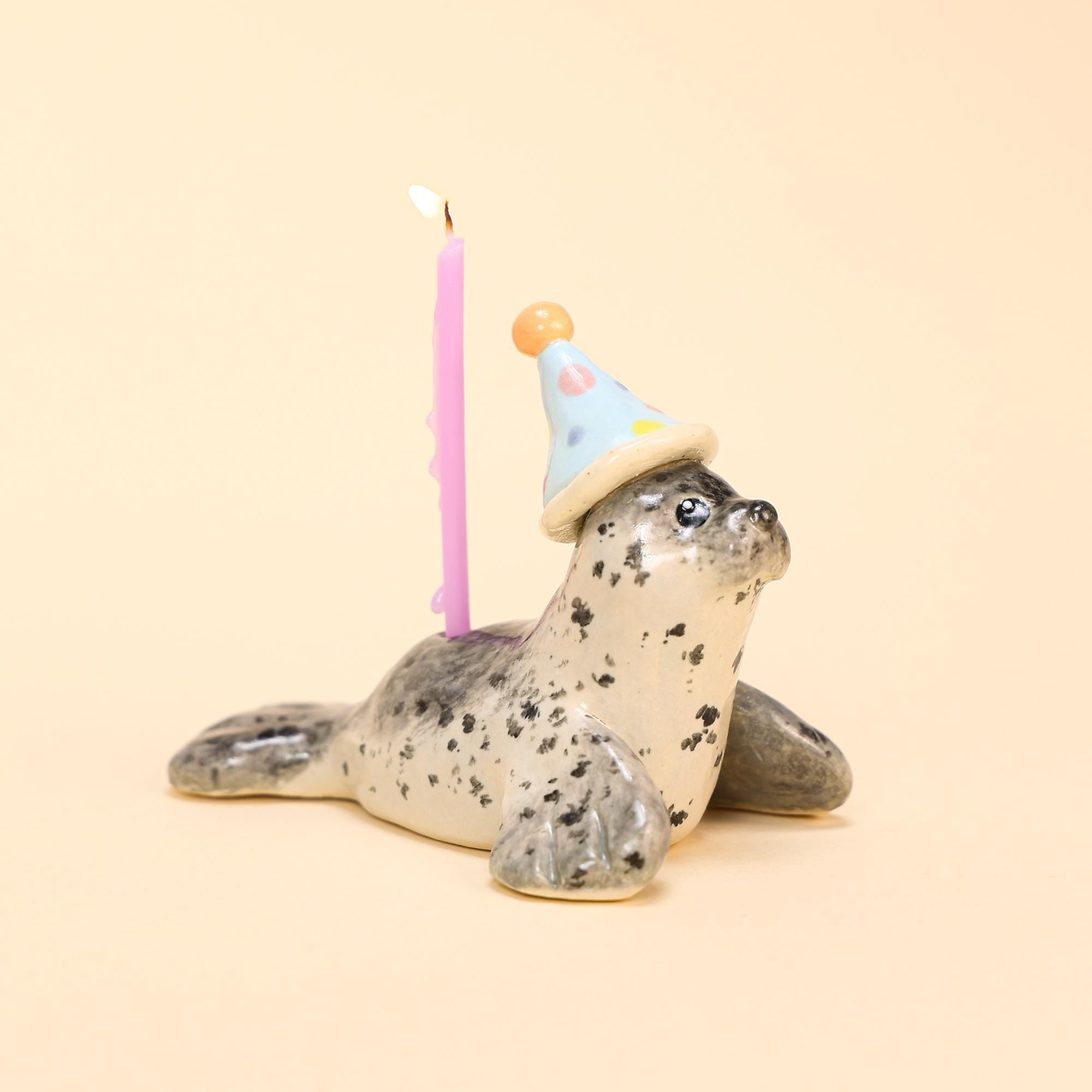 Handmade Ceramic Seal Cake Candle Holder Cute Seal Party Hat Unique Ceramic Figurine Special Cake Decoration Perfect Gift for Animal Lovers
