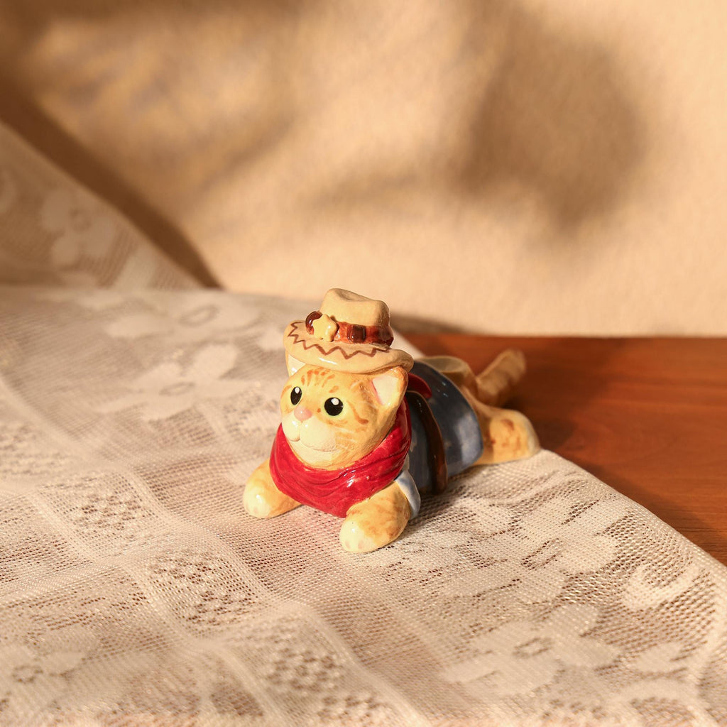 Cowboy Cat Ceramic Cake Topper Cottagecore Cute Handmade Kittern Candle Holer Party Decoration Fun Birthday Cake Topper Special Home Decor