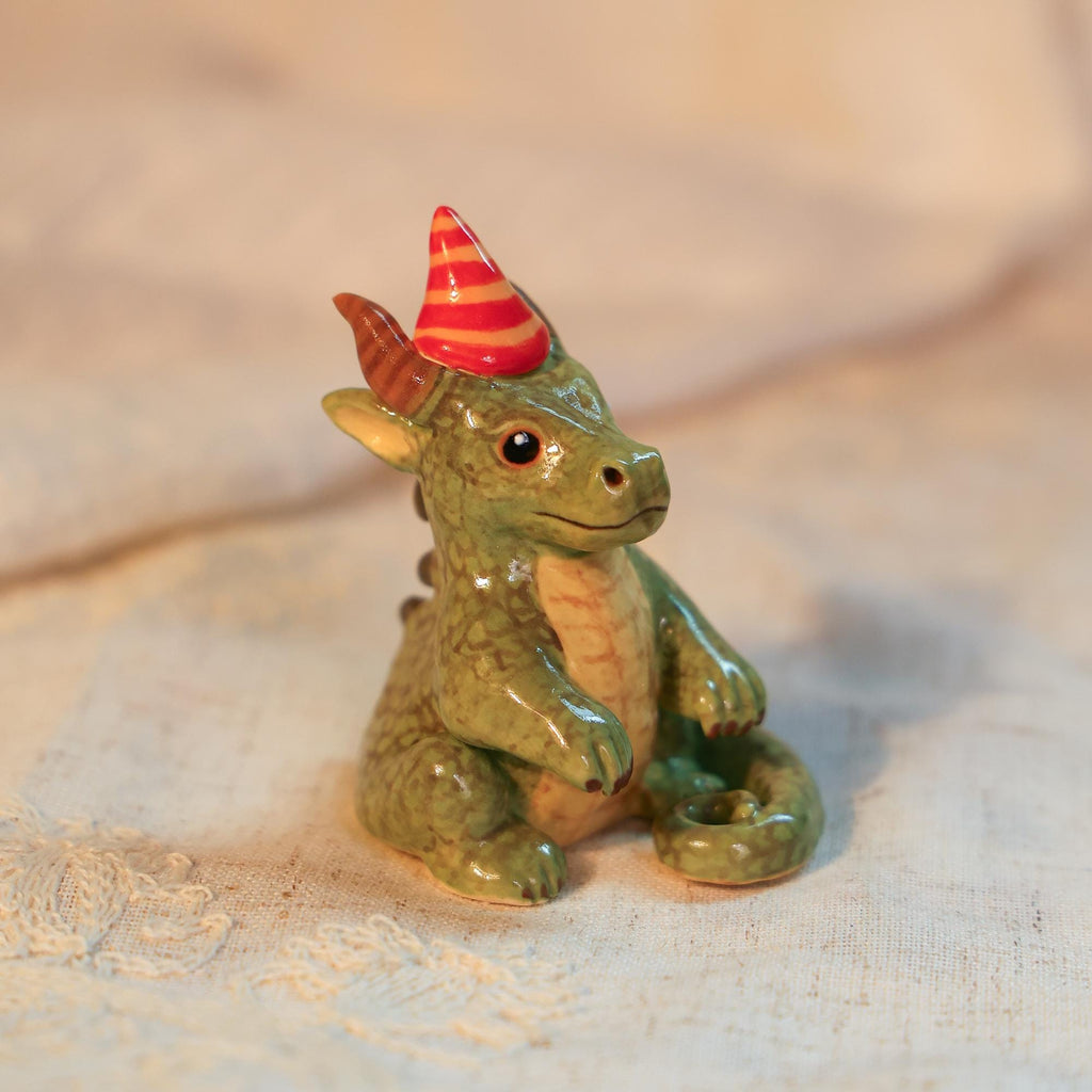 Ceramic Dragon Candle Holder Cute Birthday Party Decoration Handmade Green Dragon Figurine with Hat Fantasy Decor Gift for Kids Home Display