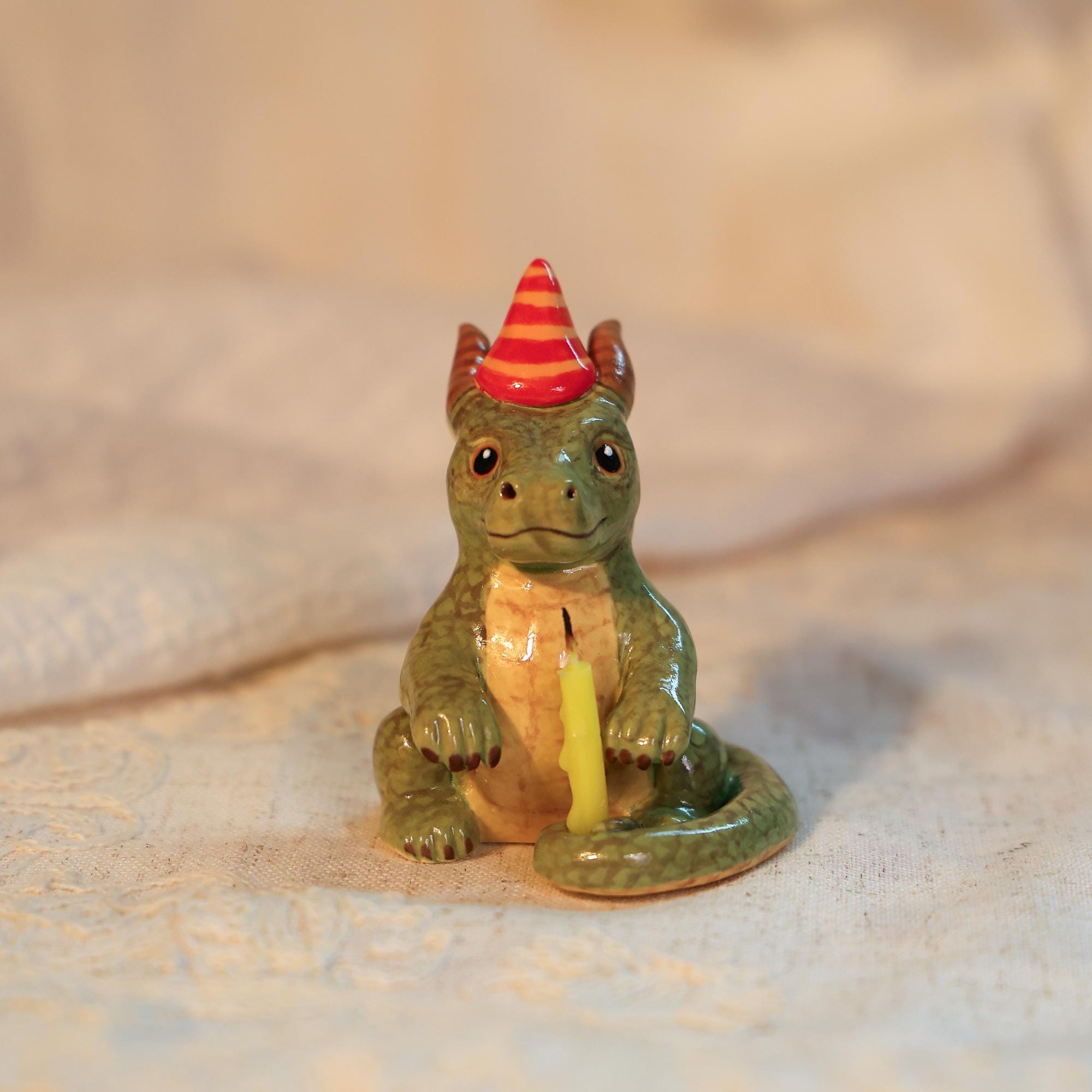 Ceramic Dragon Candle Holder Cute Birthday Party Decoration Handmade Green Dragon Figurine with Hat Fantasy Decor Gift for Kids Home Display