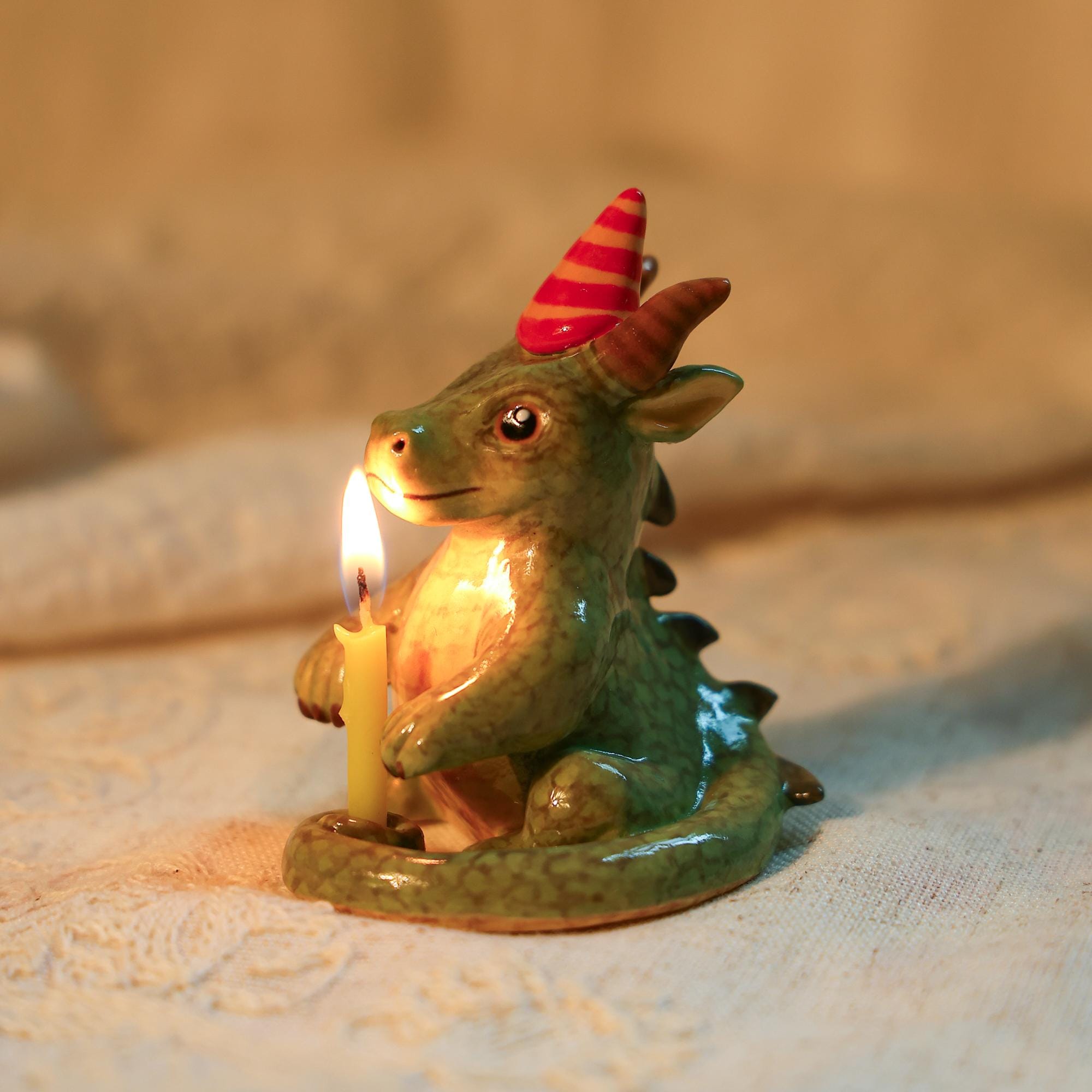 Ceramic Dragon Candle Holder Cute Birthday Party Decoration Handmade Green Dragon Figurine with Hat Fantasy Decor Gift for Kids Home Display
