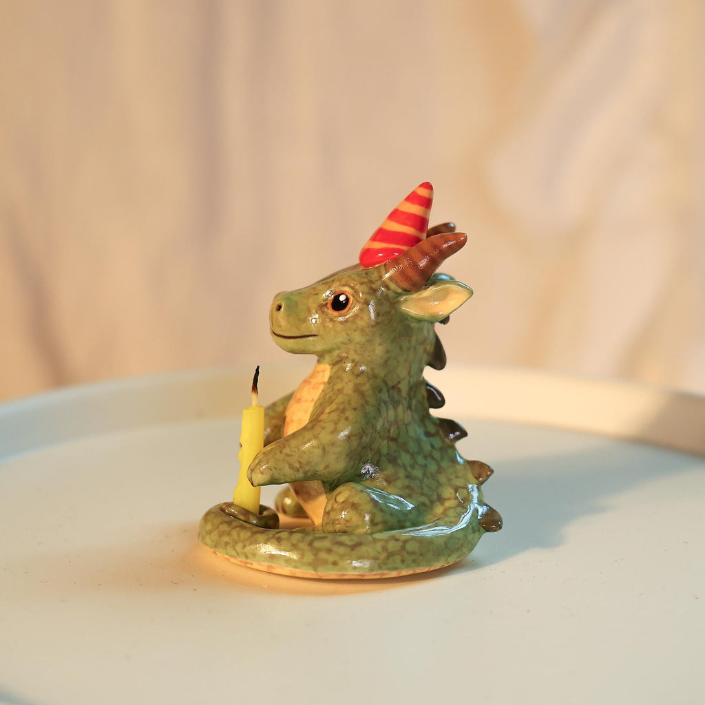 Ceramic Dragon Candle Holder Cute Birthday Party Decoration Handmade Green Dragon Figurine with Hat Fantasy Decor Gift for Kids Home Display
