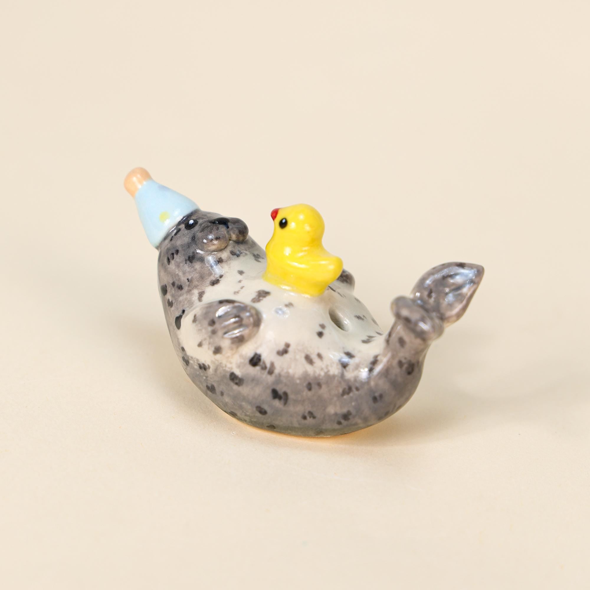 Seal Wedding Cake Topper Handmade Ceramic Yellow Duck Candle Holder Wedding Gift Small Ornament Cute Animal Family Party Celebration Décor