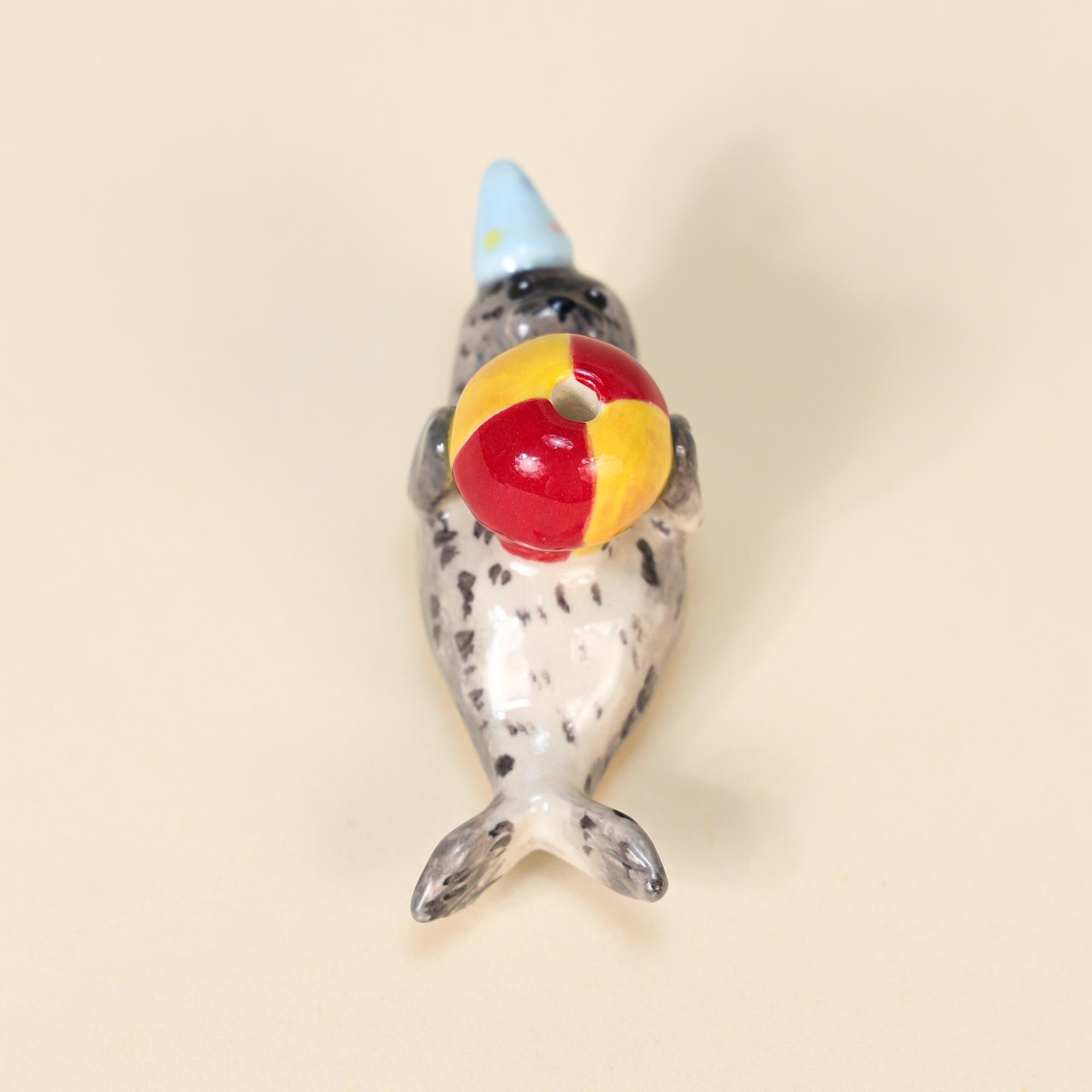 Cute Gray Seal Wedding Cake Topper Handmade Ceramic Birthday Candle Holder Wedding Gift Marine Life Ornament Animal Celebration Décor