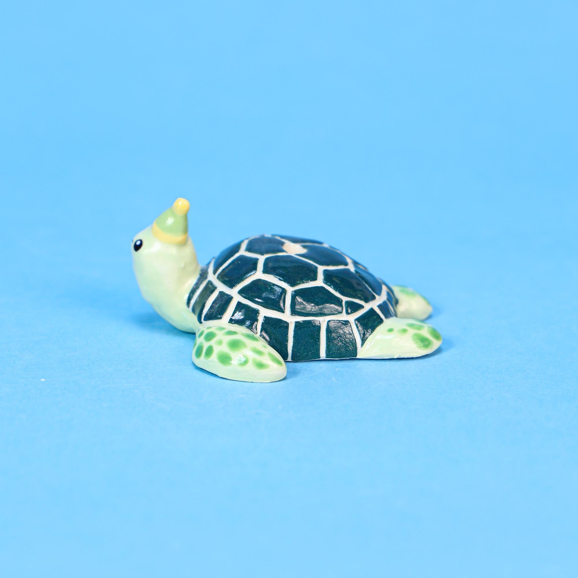 Ceramic Sea Turtle Cake Topper Cute Handmade Tiny Candle Holder Unique Party Decoration Birthday Party Topper Special Collectable Heirloom