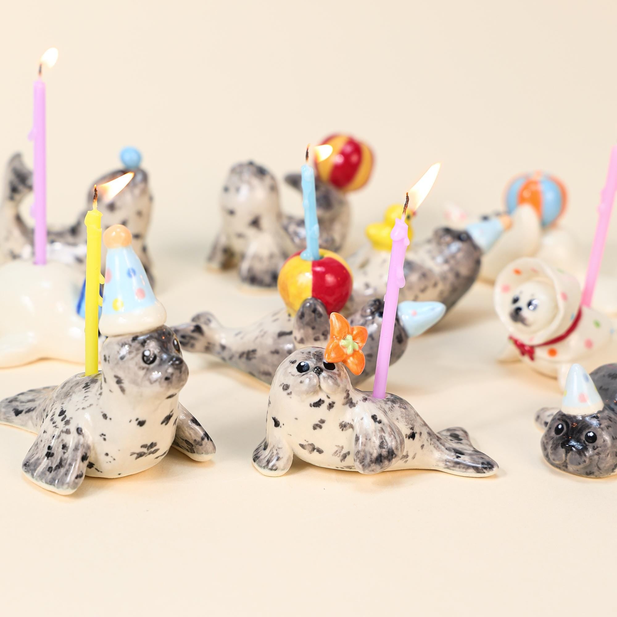 Handmade Spotted Seal Ceramic Cake Topper Party Hat Candle Holder Topper Housewarming Gift Small Colorful Ball Ornament Cute Home Decor