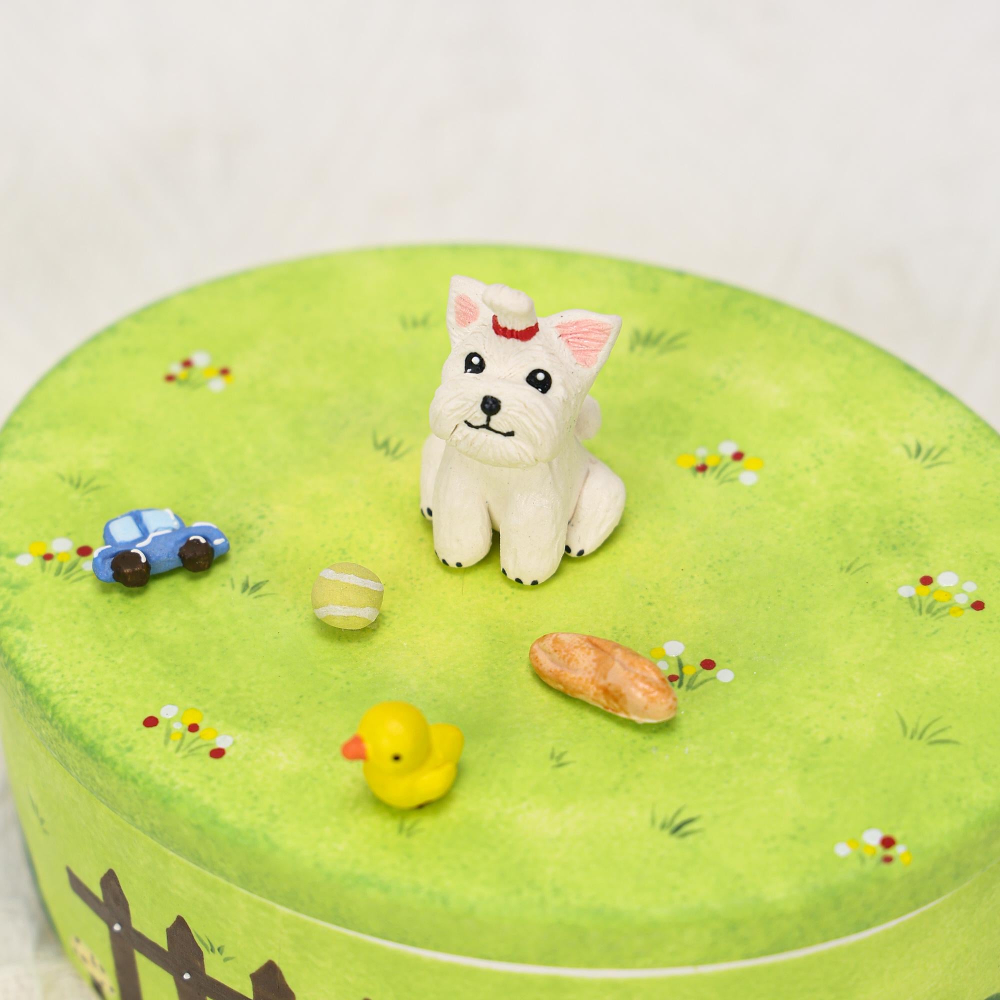 Custom Pet Memorial Urn Personalized Cat Dog House Figurines Green Garden Colorful Handpainted Pottery Urn Favorite Toys Pottery Pet Jar